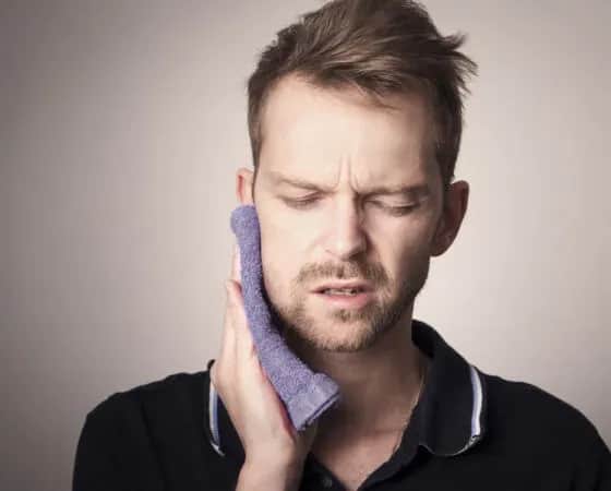 Co zrobić, jak boli ząb? Szybka ulga i kiedy do dentysty?